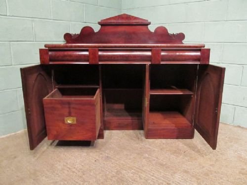 fig 2. ANTIQUE WILLIAM 1V MAHOGANY BREAKFRONT CHIFFONIER SIDEBOARD C1820 W6709/27.12