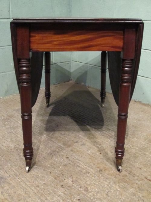 fig 1. REGENCY MAHOGANY GATE LEG DROP LEAF DINING TABLE SEATS SIX C1800 W6700/27.12