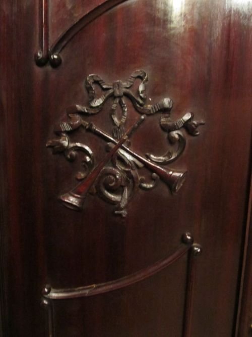 fig 3. ANTIQUE VICTORIAN ART NOUVEAU MAHOGANY WARDROBE & DRESSING TABLE SET C1890 W6712/4.1