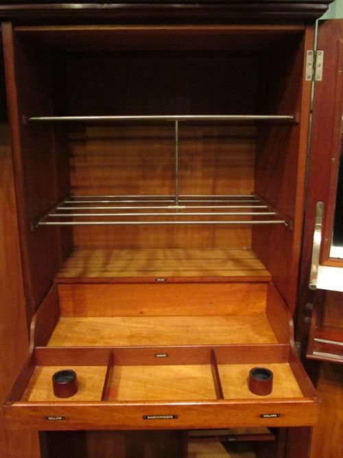 fig 2. ANTIQUE EDWARDIAN MAHOGANY GENTLEMANS WARDROBE COMPACTUM C1900 W6795/13.2