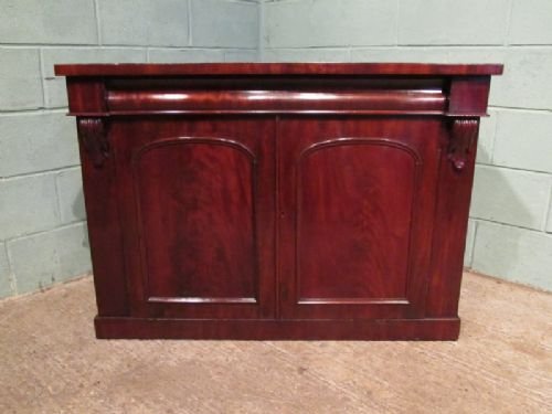 fig 1. ANTIQUE VICTORIAN MAHOGANY CHIFFONIER SIDEBOARD C1880 W6806/27.2