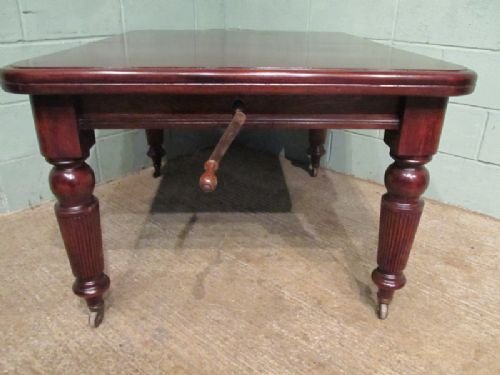 fig 2. ANTIQUE VICTORIAN MAHOGANY EXTENDING DINING TABLE SEATS 10 C1880 W6828
