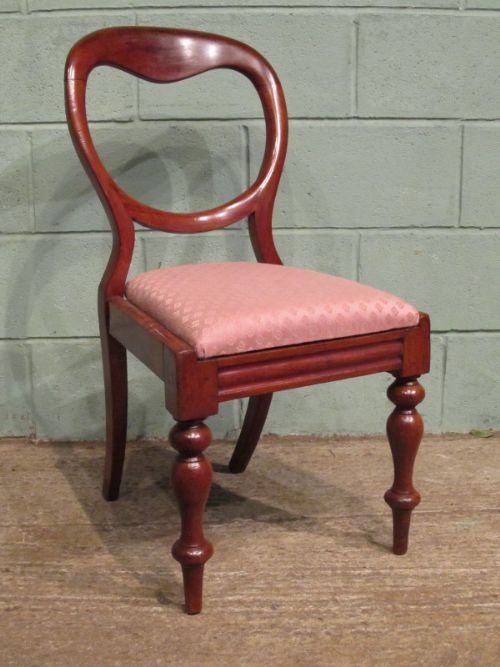 fig 2. Antique Set Eight Victorian Mahogany Baloon Back Dining Chairs c1880 w6829/27.2