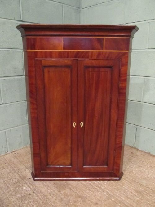 fig 1. ANTIQUE REGENCY MAHOGANY CORNER CUPBOARD C1820 W6831/27.2