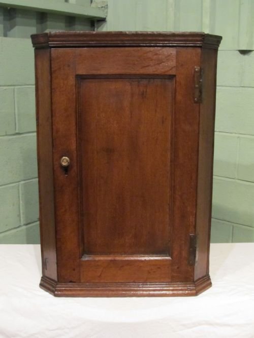 Antique Georgian Country Oak Small Corner Cupboard C1780 W6717/26.3