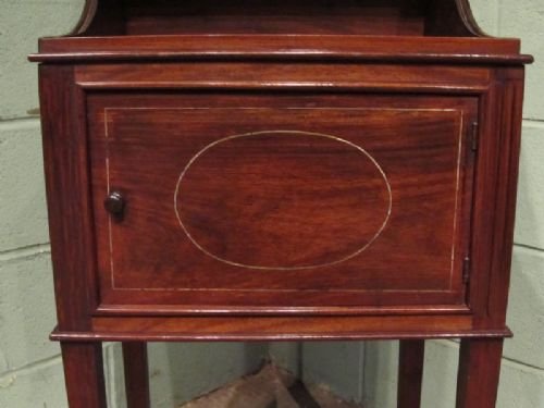 fig 2. ANTIQUE REGENCY MAHOGANY NIGHT STAND C1820 W6913/16.4