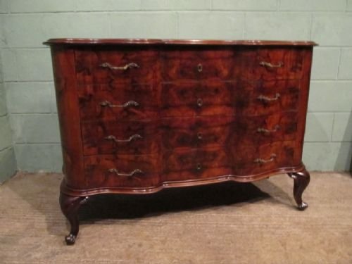 Antique Italian Burr Walnut Serpentine Shape Chest of Drawers C1910 W6930/7.5
