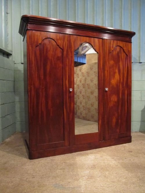 Antique Victorian Mahogany Triple Wardrobe Compactum C1880 W6933/30.5