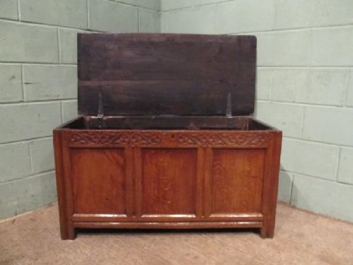 fig 2. Antique Georgian Medium Oak Coffer Box c1720 w6983/18.6
