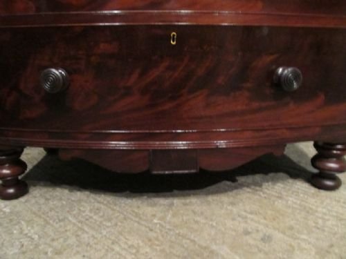 fig 1. ANTIQUE REGENCY MAHOGANY BOW FRONT CHEST OF DRAWERS C1820 W6997/18.6