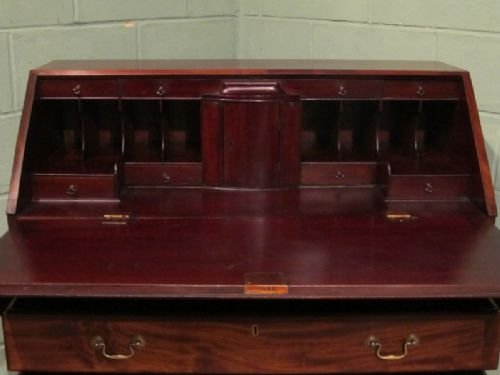 fig 2. ANTIQUE GEORGIAN MAHOGANY BUREAU C1780 W4537/17.3