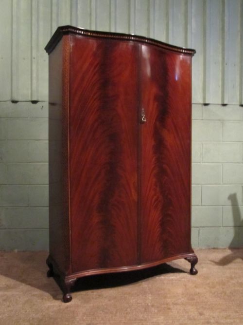 Antique Edwardian Chippendale Mahogany Serpentine Front Single Wardrobe W7058/20.5