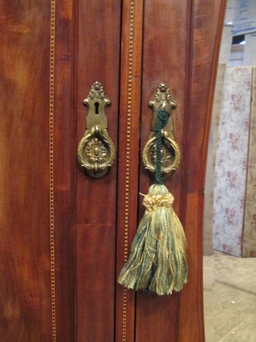 fig 2. ANTIQUE EDWARDIAN INLAID MAHOGANY TRIPLE WARDROBE C1900