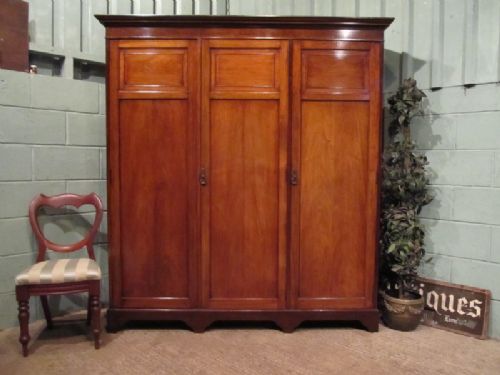 Antique Edwardian Walnut Triple Wardrobe C1900 W7188/5.11