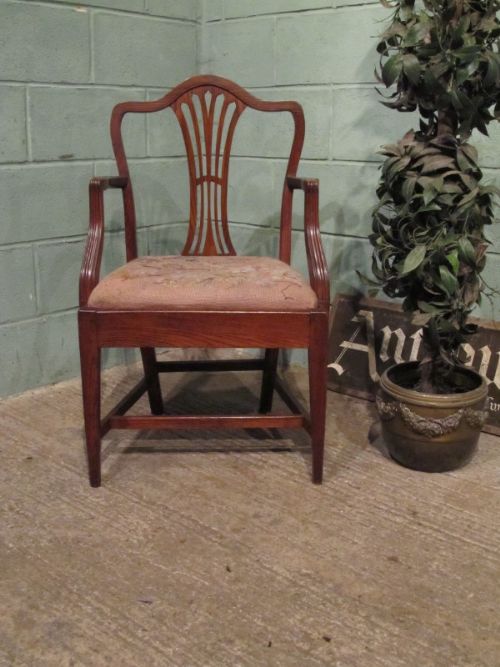 Antique Georgian Elm Desk Elbow Chair C1780 W7218/3.12