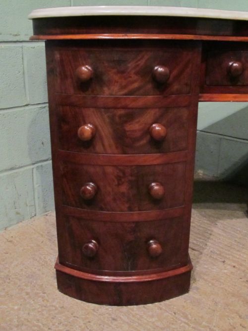 fig 1. ANTIQUE 19TH CENTURY FLAMED MAHOGANY & MARBLE TOPPED DRESSING TABLE C1860