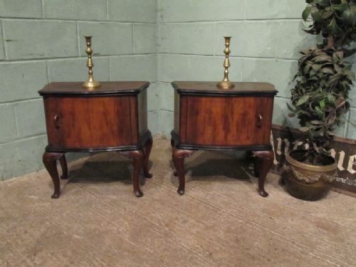 Antique Pair Italian Serpentine Burr Walnut & Ebonised Bedside Cabinets C1920