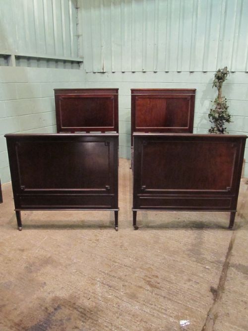 fig 1. ANTIQUE PAIR EDWARDIAN CHIPPENDALE MAHOGANY SINGLE BEDS C1900