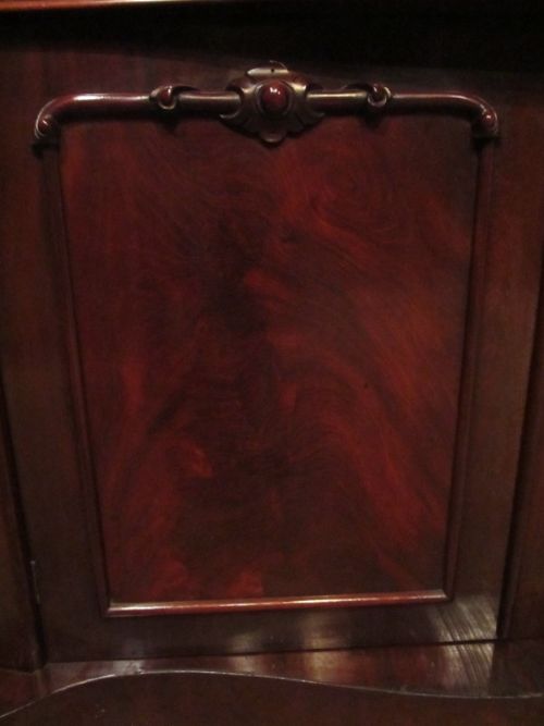 fig 2. ANTIQUE VICTORIAN MAHOGANY SERPENTINE FRONT CHIFFONIER C1880