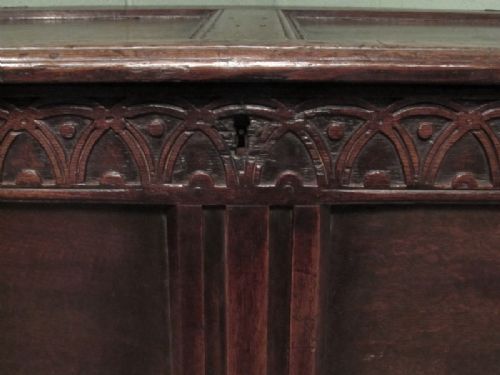 fig 2. ANTIQUE LATE 17TH CENTURY JOINED OAK COFFER BOX 