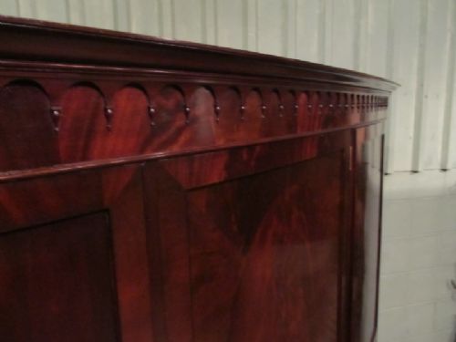 fig 2. ANTIQUE WARING & GILLOW FLAMED MAHOGANY BOW FRONT TRIPLE WARDROBE COMPACTUM C1900