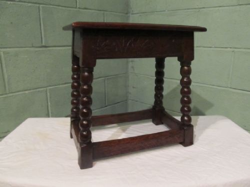 fig 2. ANTIQUE 18TH CENTURY COUNTRY OAK JOINT STOOL C1750
