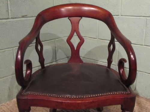 fig 2. ANTIQUE WILLIAM 1V MAHOGANY DESK CHAIR C1830