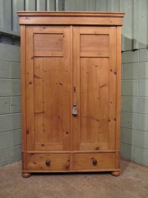 fig 1. ANTIQUE 19th CENTURY PINE DOUBLE WARDROBE C1880