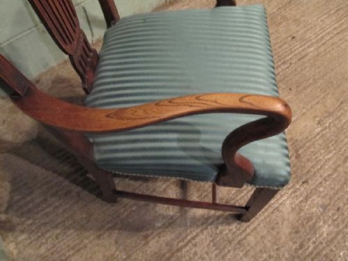 fig 2. ANTIQUE 18TH CENTURY GEORGIAN ELM SIDE DESK CHAIR C1780.