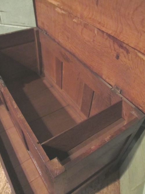 fig 2. ANTIQUE 18TH CENTURY JOINED OAK MULE CHEST COFFER C1780