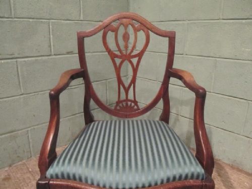 fig 1. ANTIQUE GEORGIAN REGENCY MAHOGANY SHIELD BACK SIDE DESK CHAIR C1800