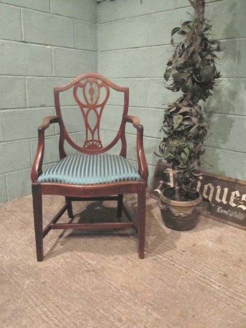 fig 2. ANTIQUE GEORGIAN REGENCY MAHOGANY SHIELD BACK SIDE DESK CHAIR C1800