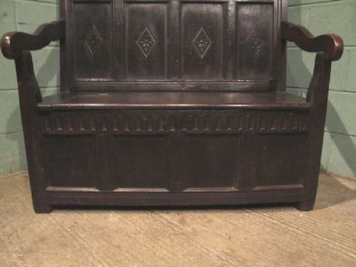 fig 2. ANTIQUE 18TH CENTURY COUNTRY OAK BOX SETTLE C1780