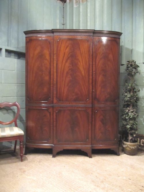 Antique Edwardian Flamed Mahogany Breakfront Triple Wardrobe C1900