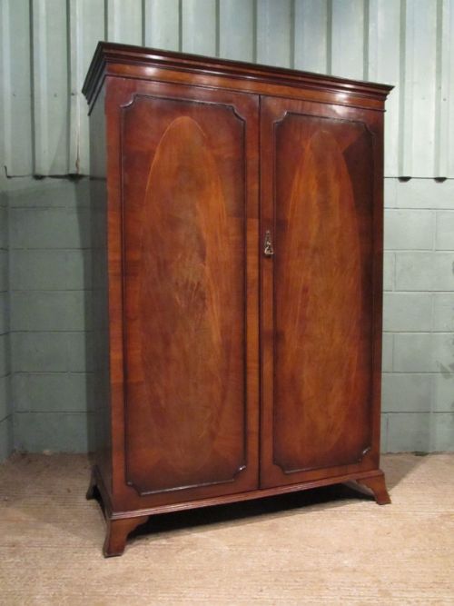 fig 2. ANTIQUE EDWARDIAN MAHOGANY DOUBLE WARDROBE C1900