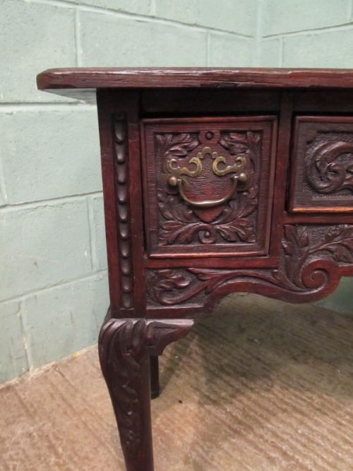 fig 2. ANTIQUE 18TH CENTURY CARVED JOINED OAK LOWBOY C1780