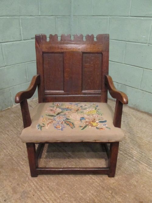 fig 1. ANTIQUE EARLY 18TH CENTURY SMALL JOINED OAK ARMCHAIR C1720