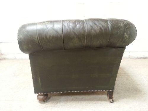 fig 2. ANTIQUE VICTORIAN PARLIAMENT GREEN LEATHER CHESTERFIELD GENTLEMAN'S CLUB ARMCHAIR C1890