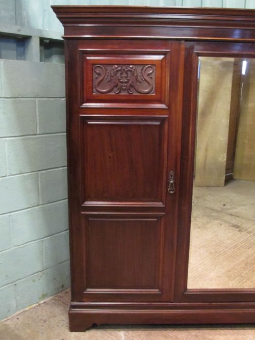 fig 1. ANTIQUE EDWARDIAN WALNUT TRIPLE WARDROBE COMPACTUM C1900
