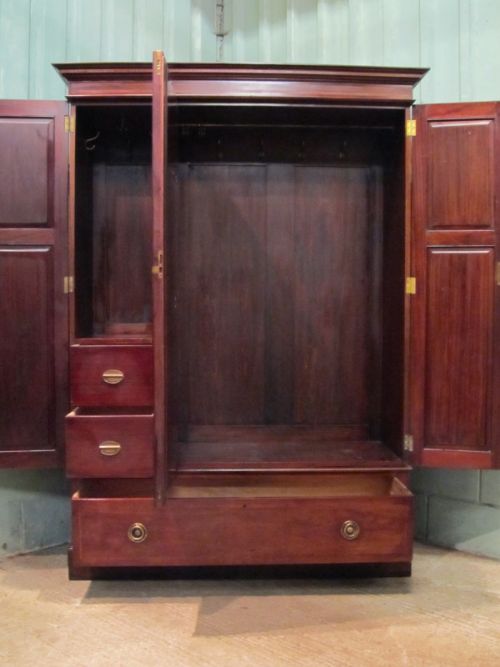 fig 2. ANTIQUE EDWARDIAN MAHOGANY SMALL TRIPLE WARDROBE C1900