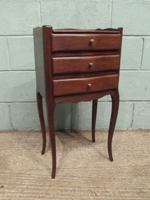 fig 2. ANTIQUE PAIR FRENCH OAK BEDSIDE CABINETS C1920