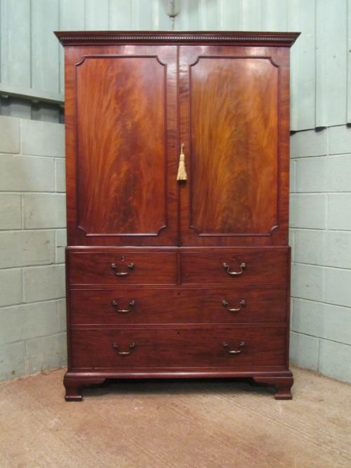 fig 1. ANTIQUE REGENCY MAHOGANY CLOTHES PRESS WARDROBE C1820
