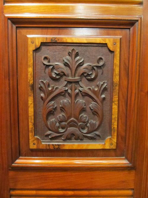 fig 2. ANTIQUE EDWARDIAN BURR WALNUT TRIPLE WARDROBE C1900