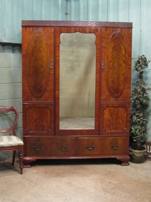 Antique Flamed Mahogany Chippendale Triple Wardrobe by Maples & Co C1910