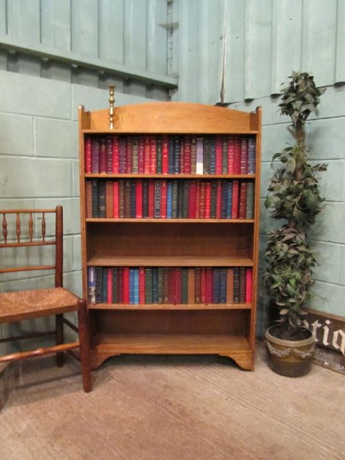 Antique Arts & Crafts Golden Oak Open Bookcase C1900