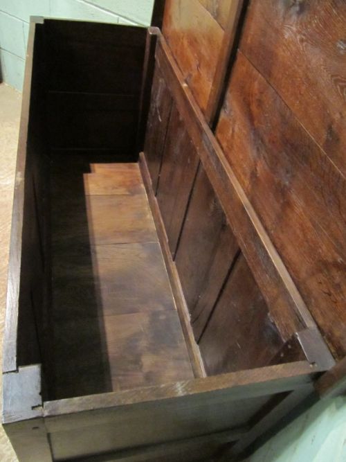 fig 2. ANTIQUE EARLY 18TH CENTURY LARGE COUNTRY OAK COFFER C1720