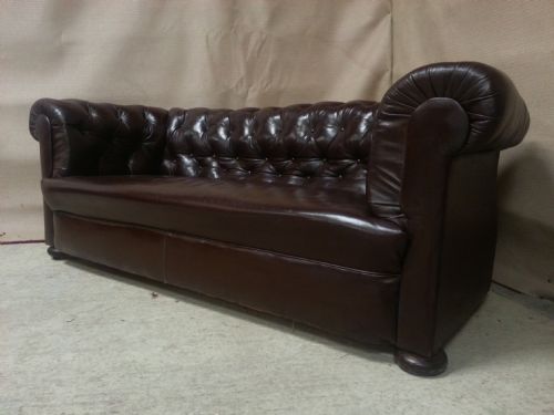 fig 1. ANTIQUE EDWARDIAN CHESNUT BROWN LEATHER CHESTERFIELD FULL BUTTON DOWN 3 SEATER SOFA C1900
