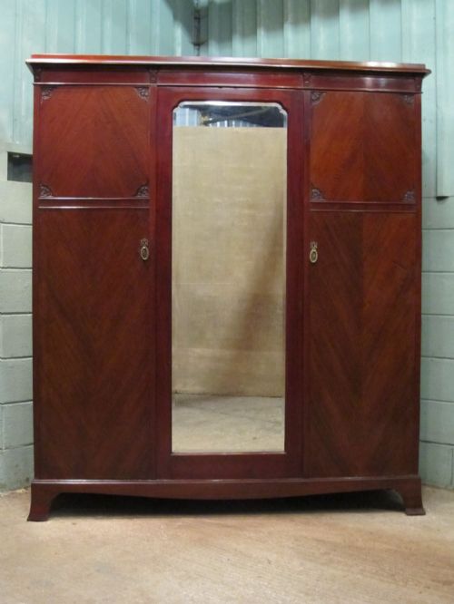 fig 1. Antique Edwardian Mahogany Triple Wardrobe Compactum c1900