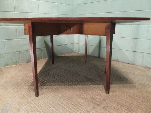 fig 2. ANTIQUE GEORGIAN OAK DROP LEAF DINING TABLE SEATS 8 PEOPLE C1780