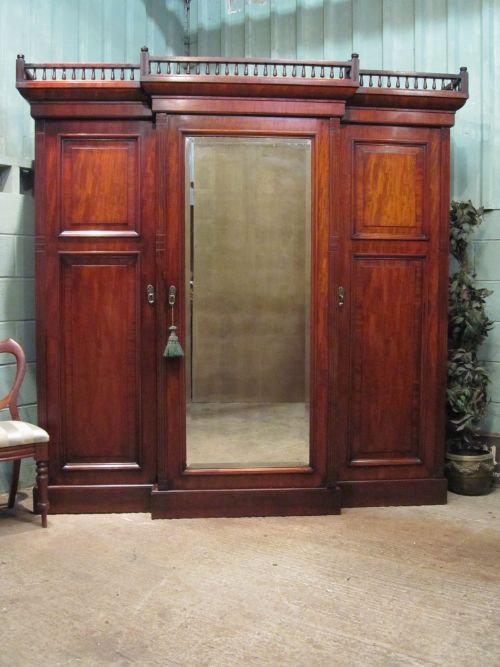 Antique Victorian Mahogany Breakfront Triple Wardrobe Compactum C1880